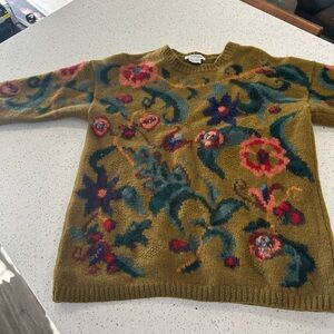 Ann Taylor Vintage Wool Long Sleeve Sweater small Medium
Green Hand Knitted